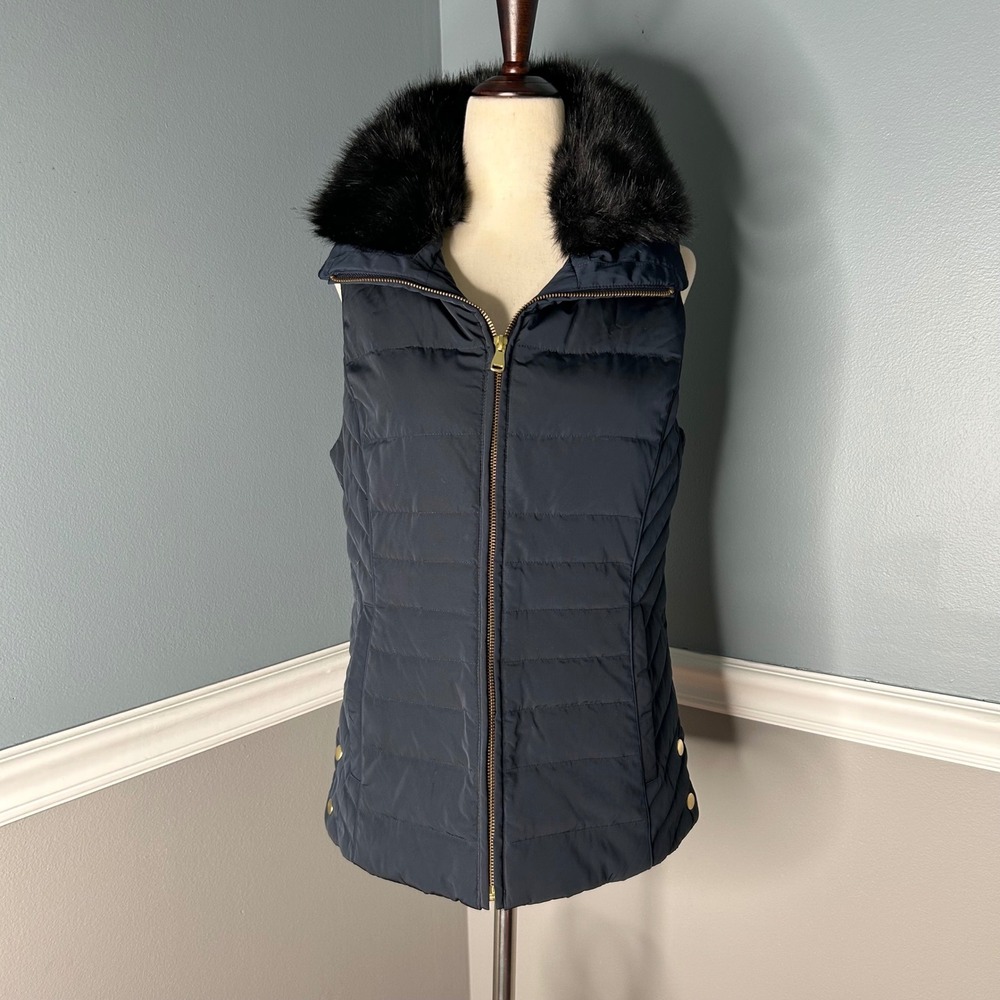 Talbots XS down Puffer Vest Faux Fur Collar Sleeveless Winter Outerwear layering